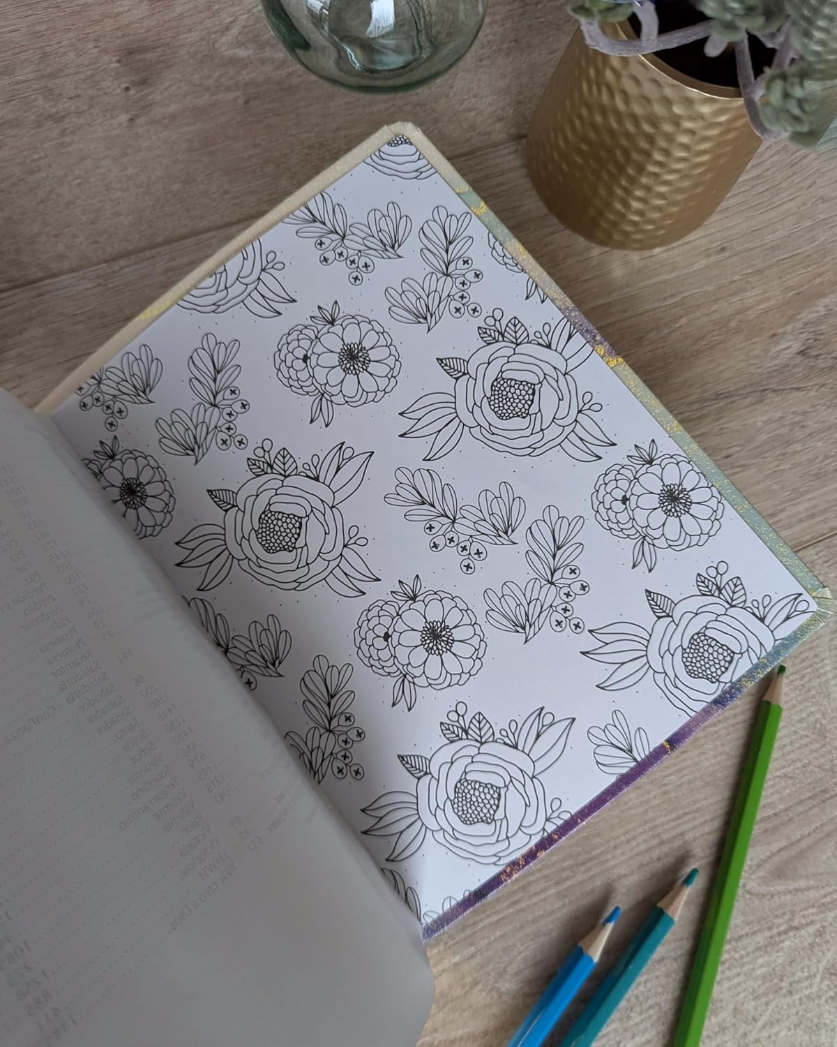 Biblia Inspira NTV con Filament SentiPiel, diseño Oro