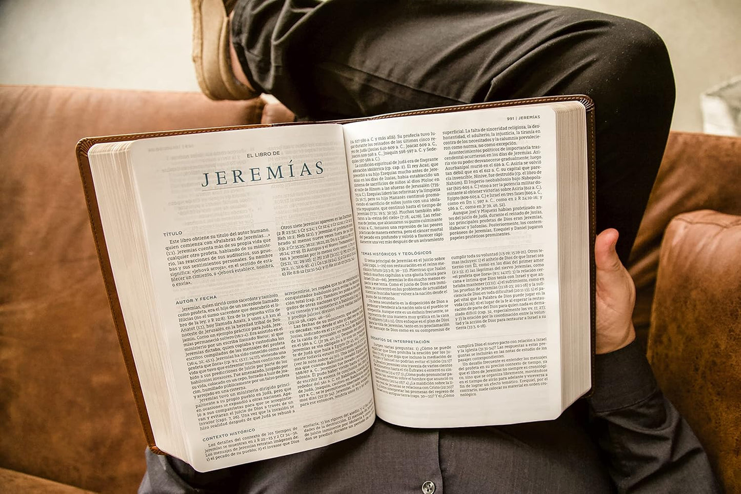 NBLA, Biblia de Estudio MacArthur, Leathersoft, Café